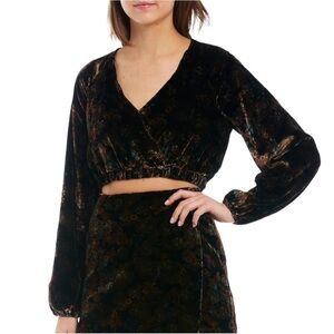 Dark Vintage Floral Print Velvet Wrap Crop Long Balloon Sleeve Crop Top NEW C&V